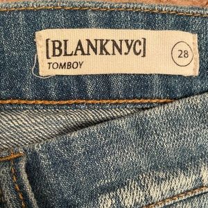 Blanknyc Tomboy Jeans Distressed Boyfriend 28